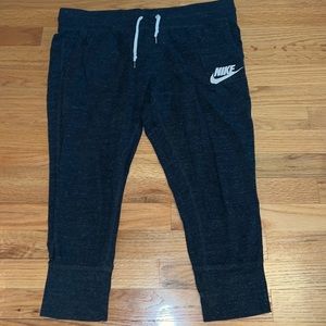 Nike cropped joggers